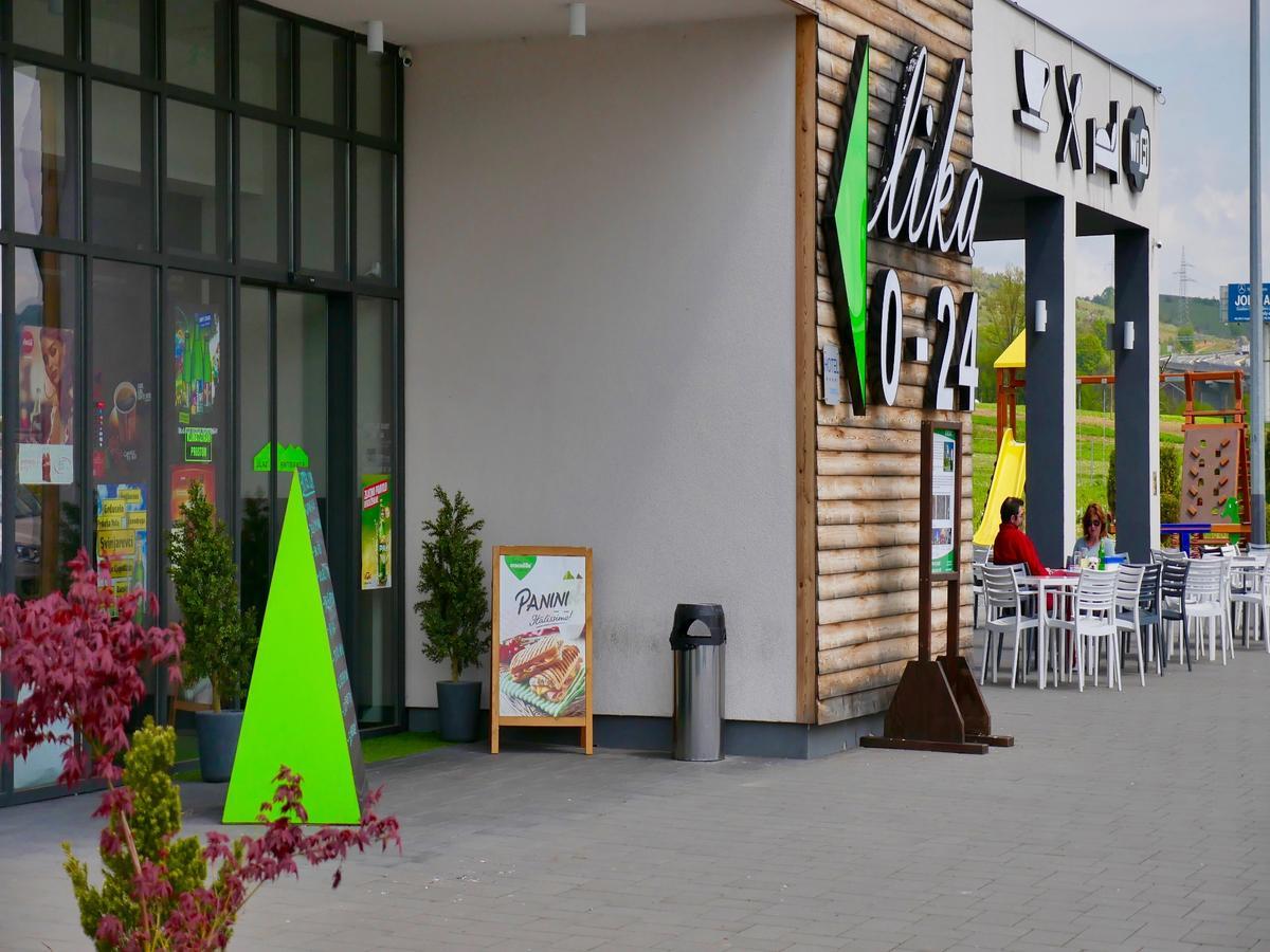 Hotel Lika Jug Brinje 外观 照片